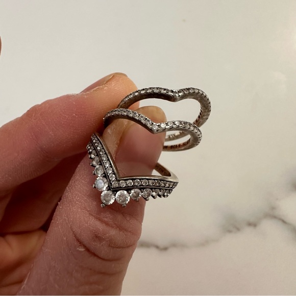 ๐Pandora wishbone set size 5 - Picture 3 of 5